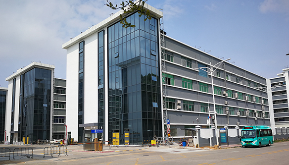 胡市镇智慧园区幕墙维修